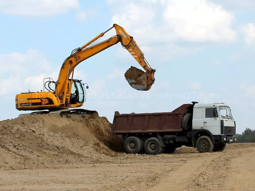 Вывоз грунта и песка в СПБ и Лен области. Фото 1.